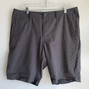 ⛳ LINKSOUL Boardwalker Gray Flat Front Golf Shorts Size 35 ~EUC